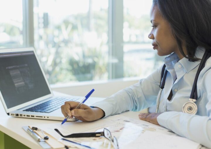 Website học tiếng Anh y khoa online tốt nhất