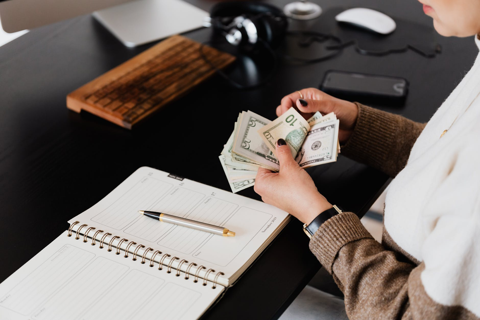 Lương phiên dịch tiếng anh y khoa vì sao hấp dẫn nhân viên y tế